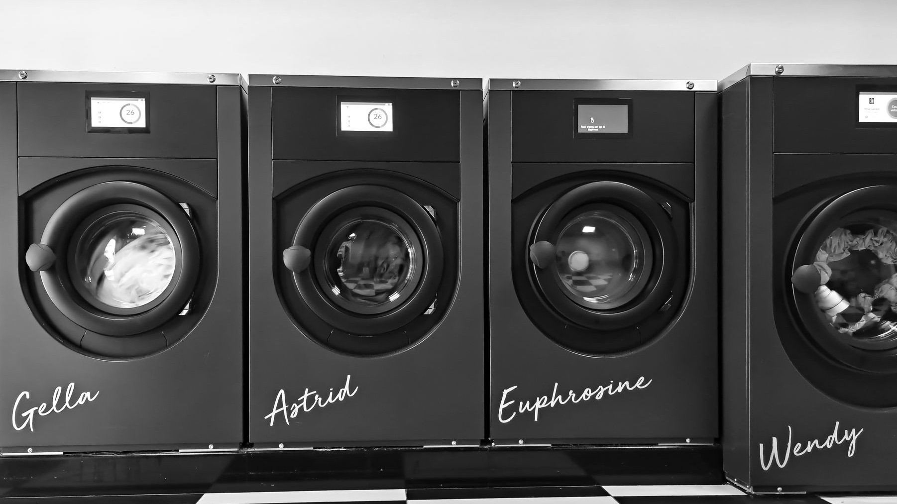 J'ai rapporté mon lave-linge en panne au bout de quatorze mois juste pour tenter ma chance : le vendeur m'a réclamé une pr...